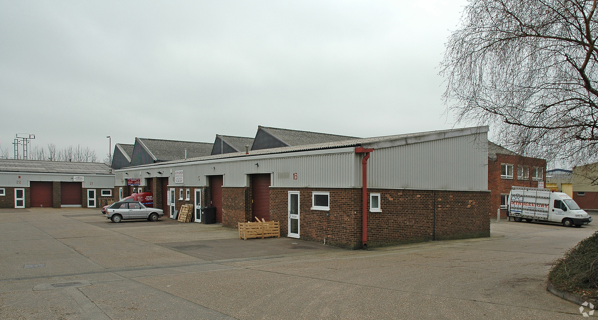 Such Clos, Letchworth Garden City for lease Building Photo- Image 1 of 3