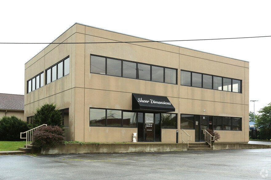 122 Edwards Ave, Georgetown, KY for sale - Primary Photo - Image 1 of 1