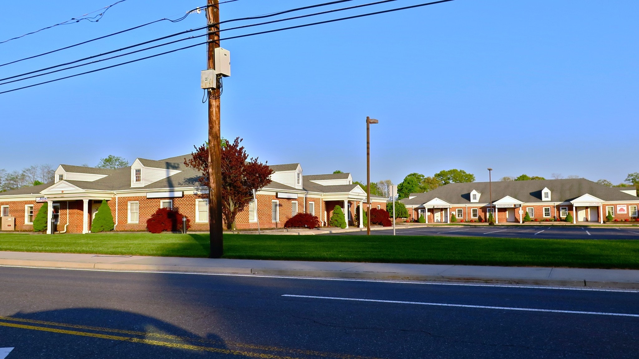 1149 Old Country Rd, Riverhead, NY for lease Building Photo- Image 1 of 11