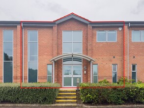 4-7 Rugby Rd, Lutterworth for lease Building Photo- Image 1 of 9