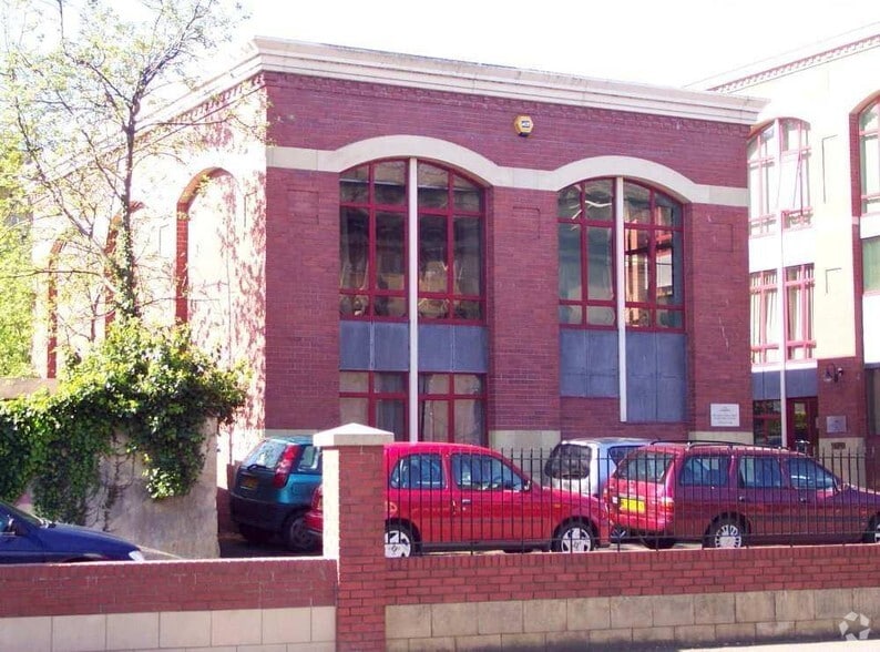 Lower Bristol Rd, Bath for sale - Primary Photo - Image 1 of 1