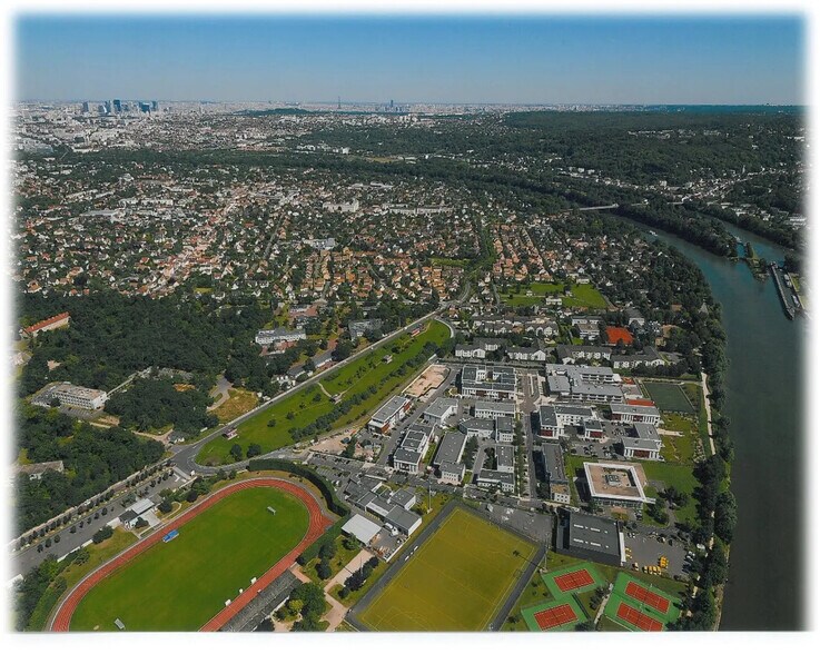 Allée De Giverny, Croissy-sur-Seine for lease - Building Photo - Image 1 of 10