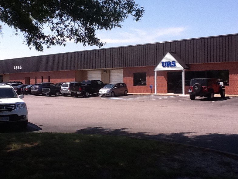 4565 Progress Rd, Norfolk, VA for sale - Building Photo - Image 1 of 1