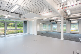 Upper Richardson, Clyst Honiton for lease Interior Photo- Image 2 of 5