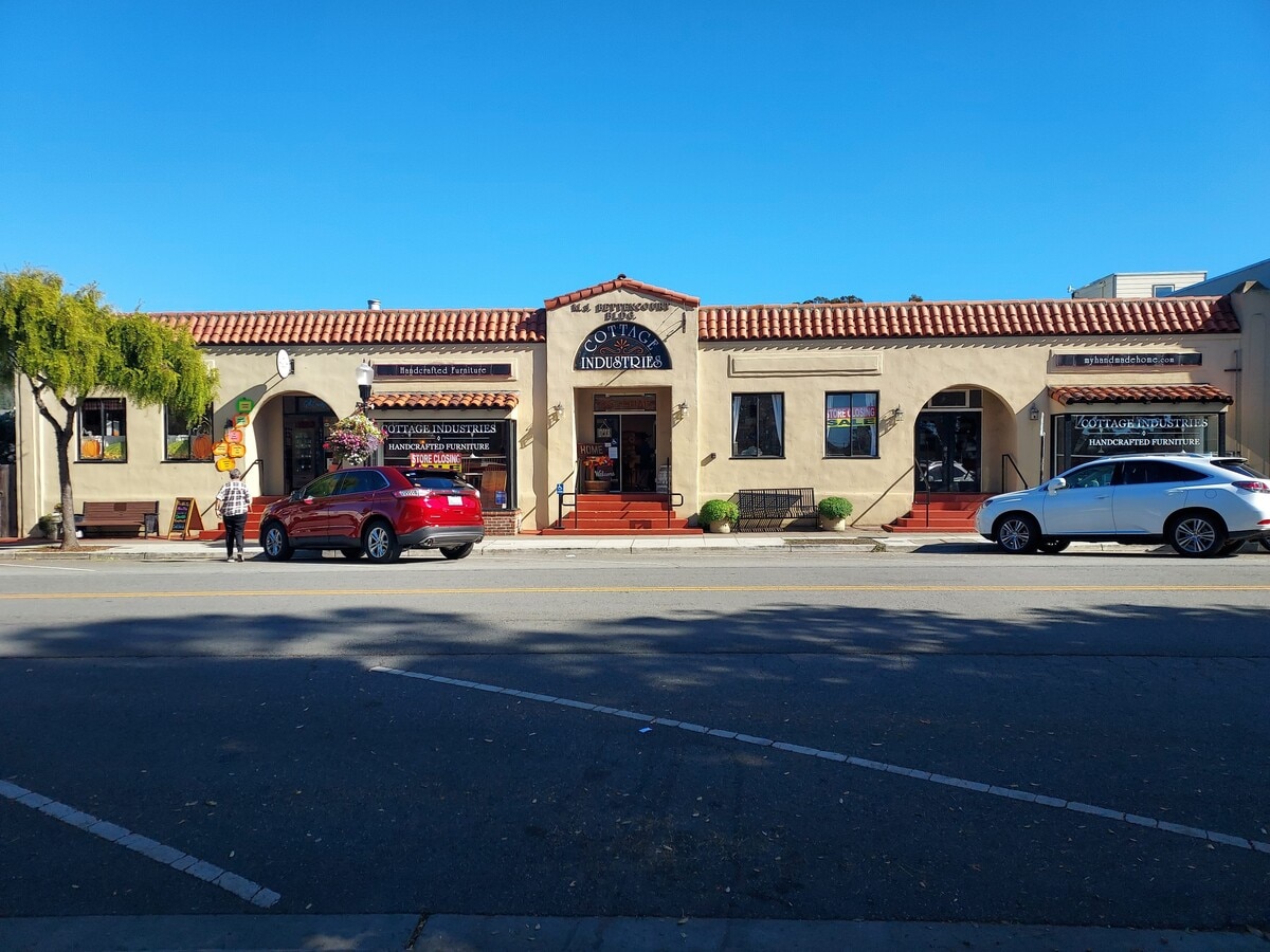 617621 Main St, Half Moon Bay, CA 94019
