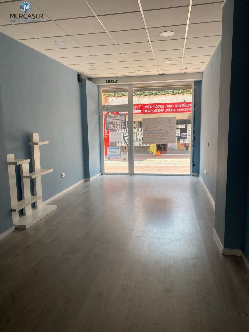 Retail in Alcalá de Henares, Madrid for lease Interior Photo- Image 1 of 4