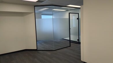 409 Granville St, Vancouver, BC for lease Interior Photo- Image 1 of 4