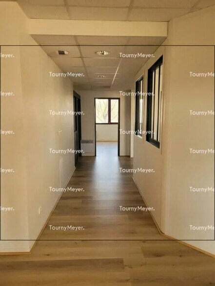 Office in Rennes for sale - Interior Photo - Image 3 of 6