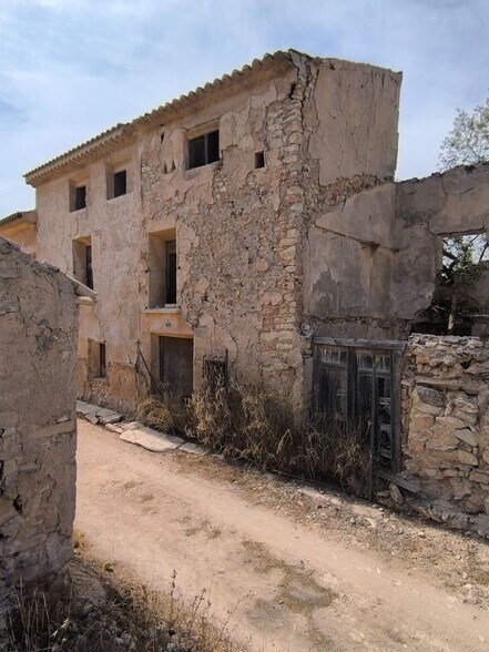 Land in PINOSO for sale - Building Photo - Image 3 of 48