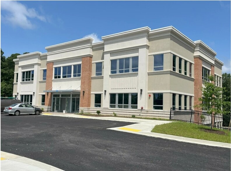 125 Stoakley Rd, Prince Frederick, MD for sale - Building Photo - Image 3 of 9