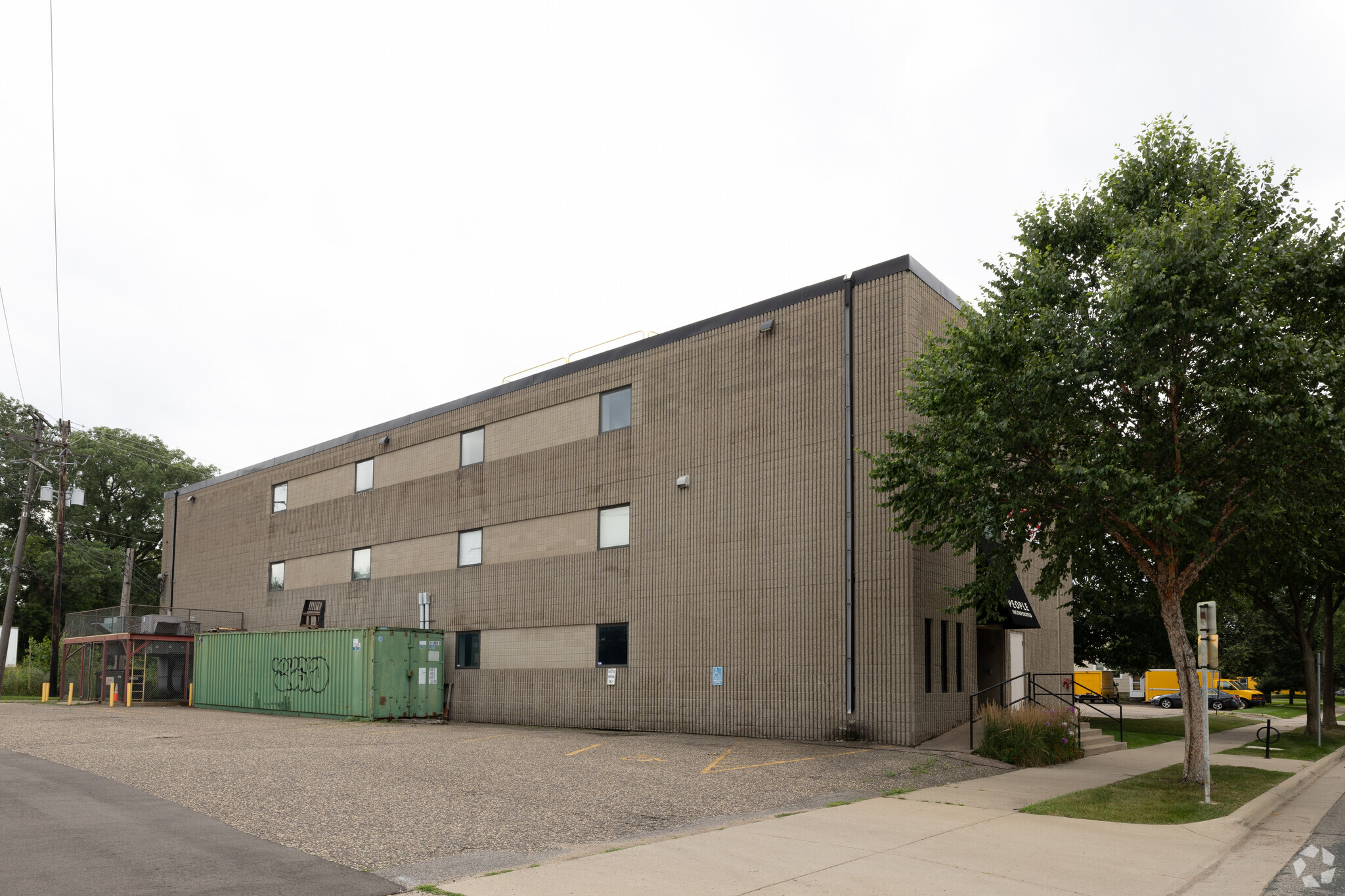 1170 15th Ave SE, Minneapolis, MN for lease Primary Photo- Image 1 of 12