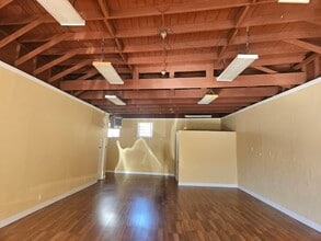 101-115 Scotts Valley Rd, Santa Cruz, CA for lease Interior Photo- Image 2 of 2