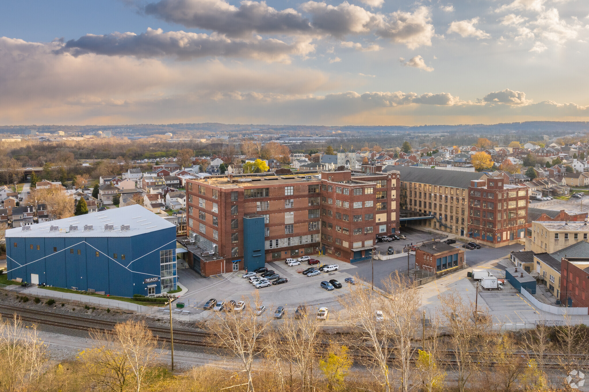 401 E 4th St, Bridgeport, PA for lease Building Photo- Image 1 of 20