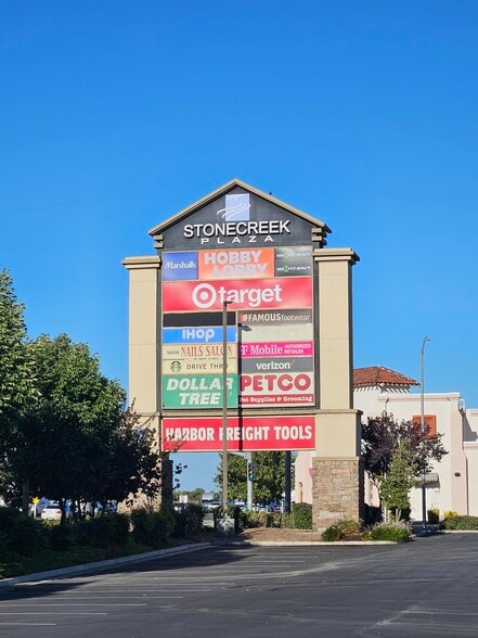 1349 W Pacheco Blvd, Los Banos, CA for sale - Building Photo - Image 2 of 6