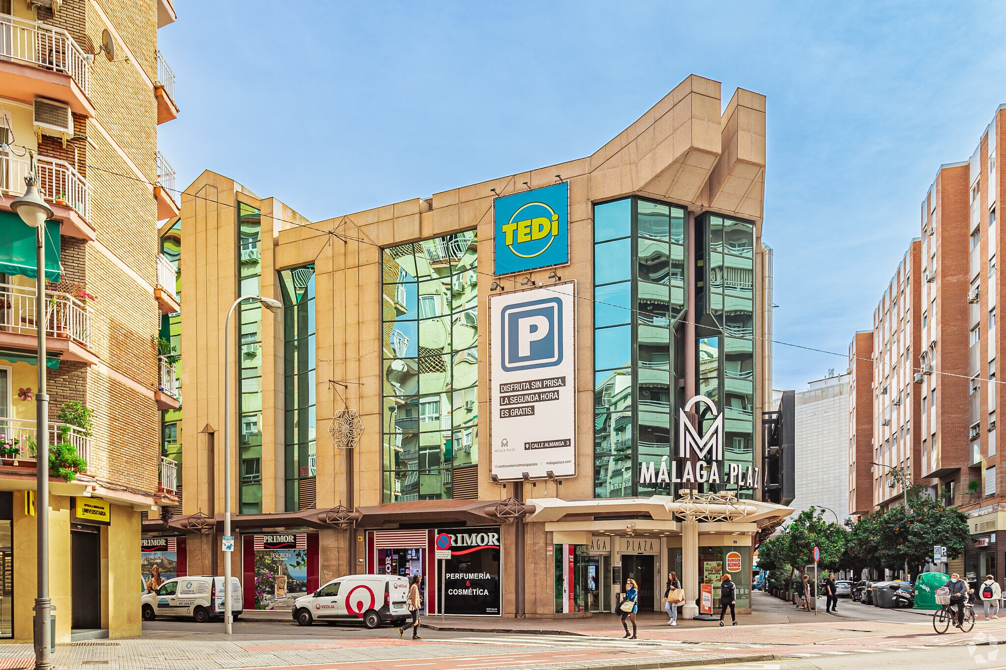 Calle Armengual de la Mota, 12, Málaga, Málaga for lease Primary Photo- Image 1 of 5