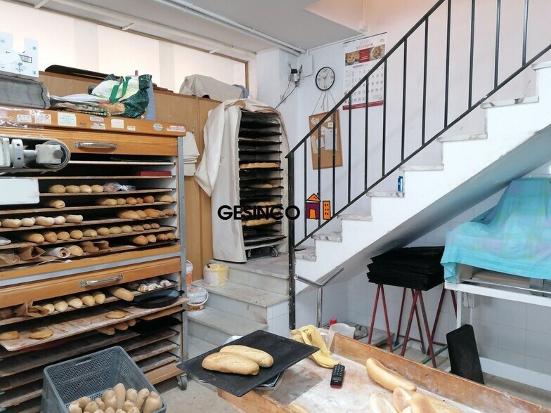 Retail in València, Valencia for sale - Building Photo - Image 2 of 12