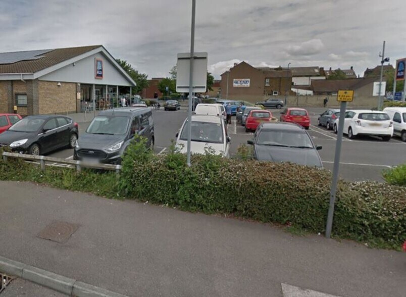 Pepys Ave, Sheerness, ME12 1AQ Aldi