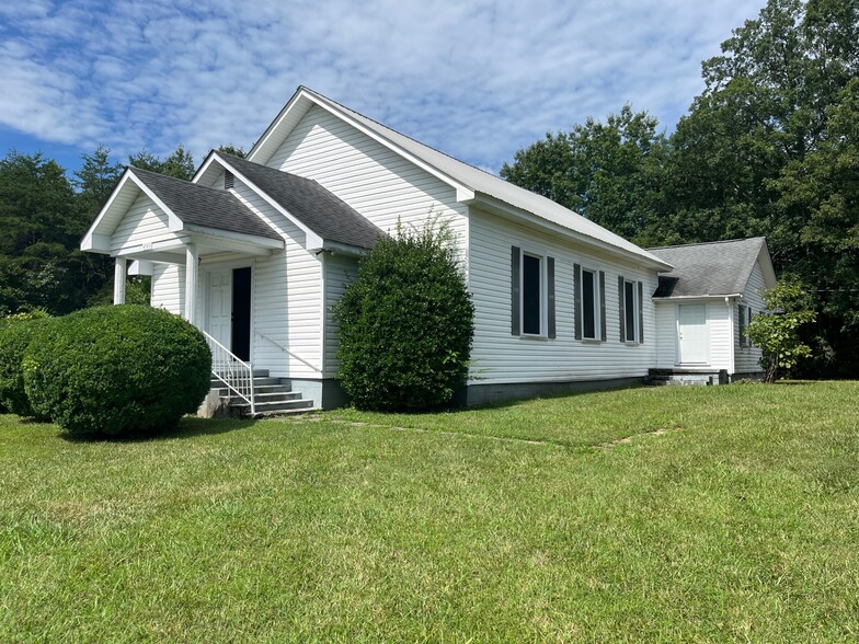 4749 Morgan Ford Rd, Ridgeway, VA for sale - Primary Photo - Image 1 of 9