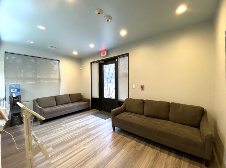 788 S Watters Rd, Allen, TX for lease - Building Photo - Image 3 of 14