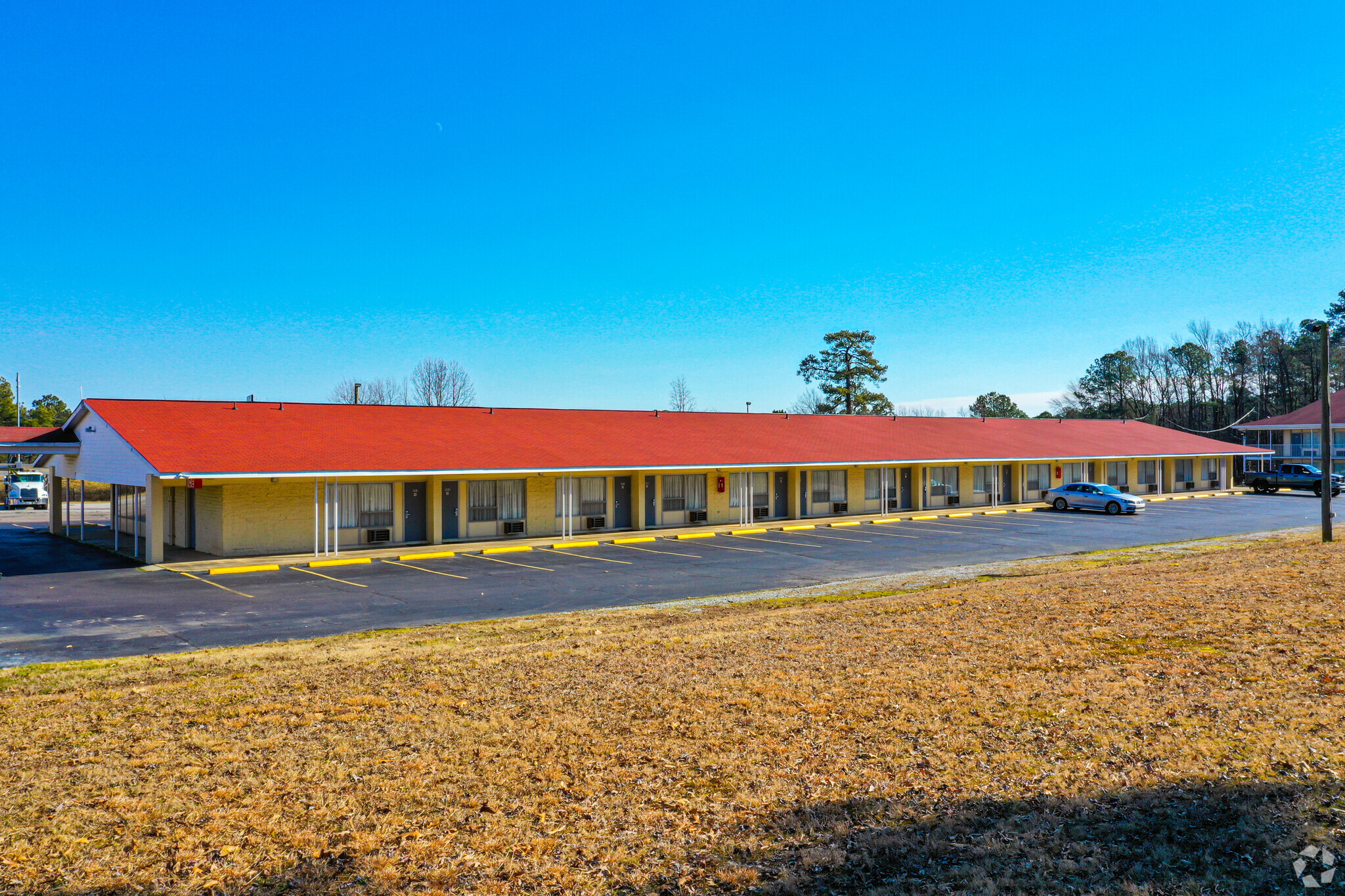 2301 Willis Rd, North Chesterfield, VA for sale Primary Photo- Image 1 of 4