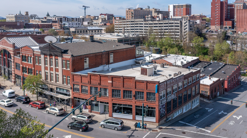 81 Broadway St, Asheville, NC for lease Primary Photo- Image 1 of 27