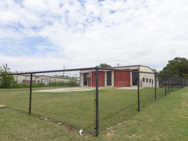 0 13TH St, Bridgeport, TX for sale - Primary Photo - Image 1 of 1