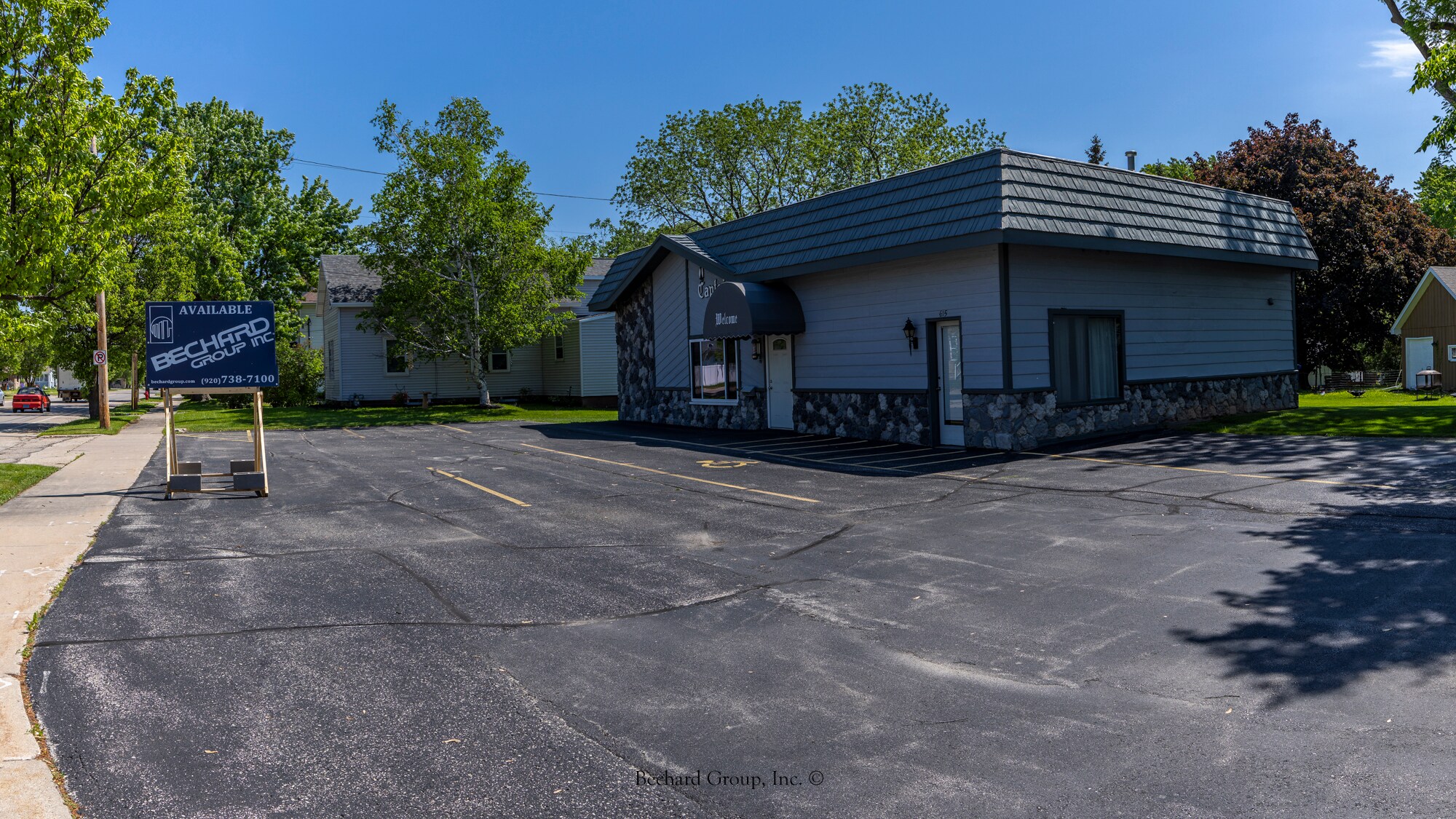 617 Appleton Rd, Menasha, WI for sale Building Photo- Image 1 of 1