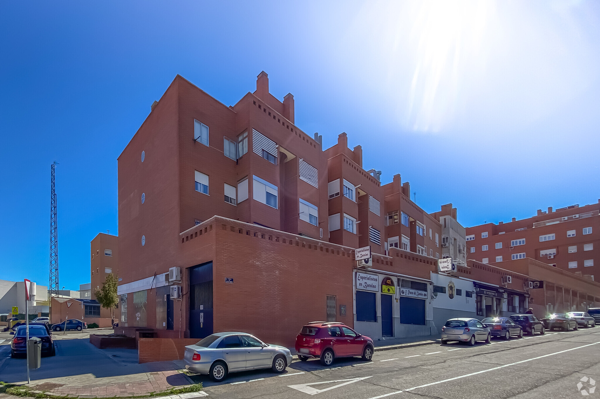 Calle Aldonza Lorenzo, 7, Madrid, Madrid for lease Primary Photo- Image 1 of 3