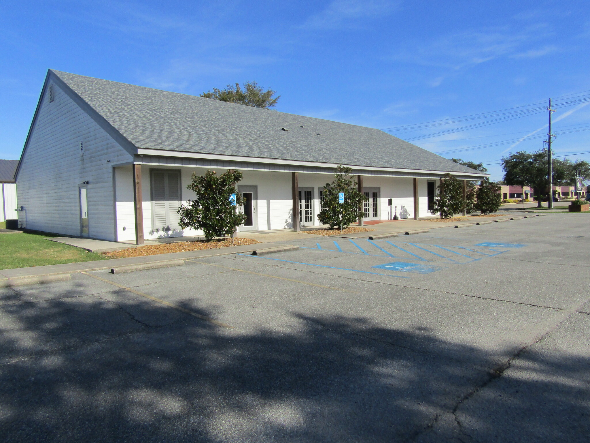 521 N Lewis St, New Iberia, LA for sale Building Photo- Image 1 of 18