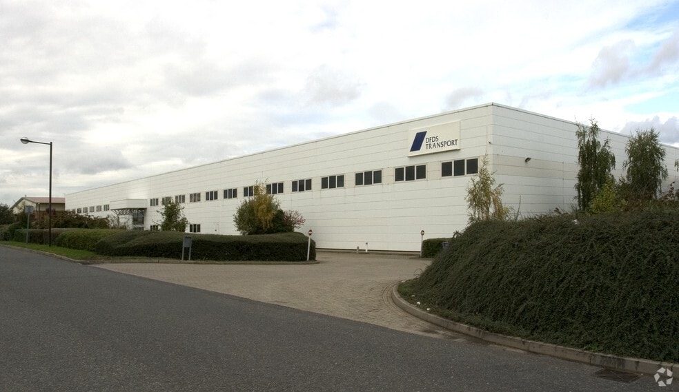 Maidstone Rd, Milton Keynes for lease - Building Photo - Image 2 of 4