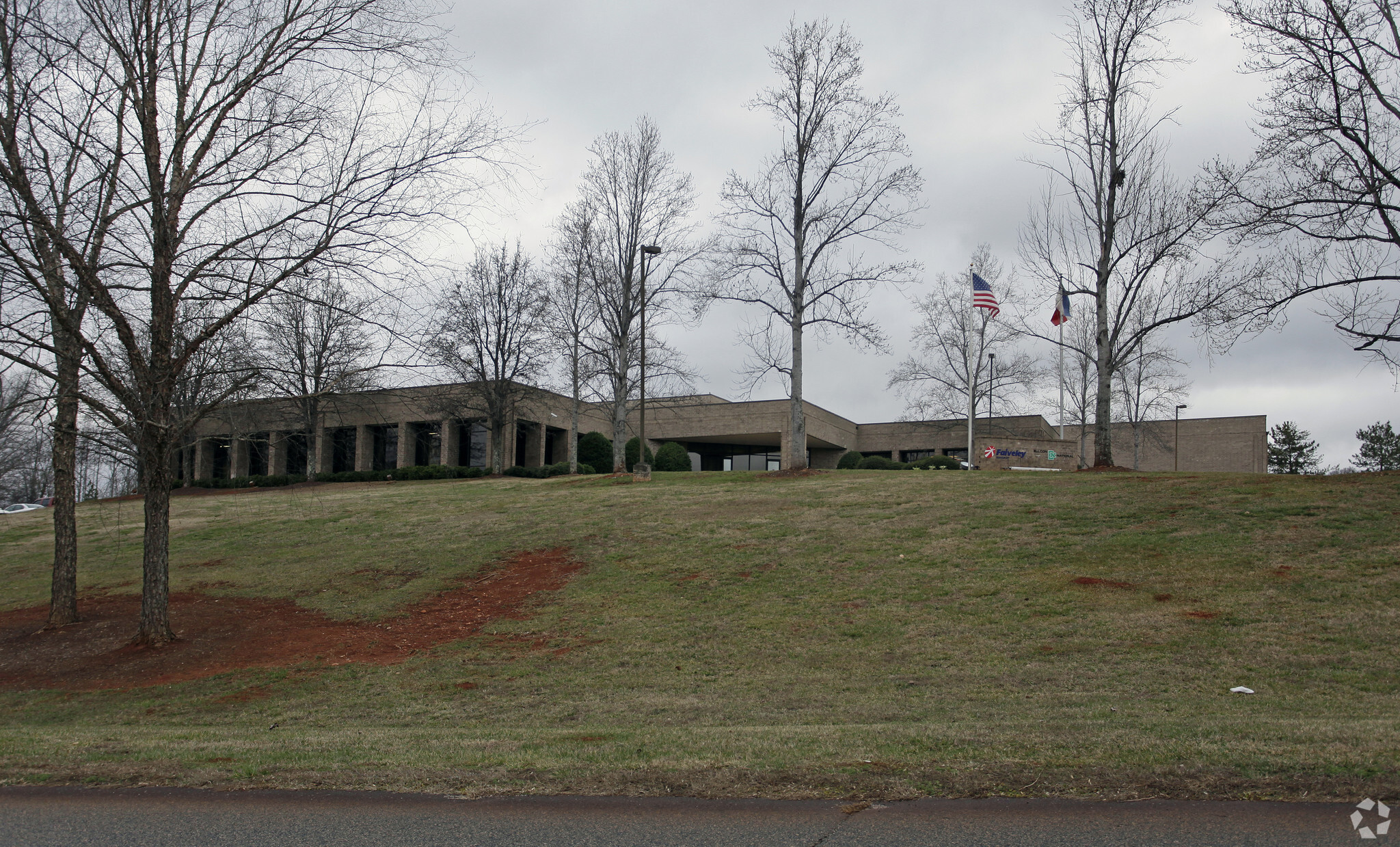 50 Beechtree Blvd, Greenville, SC for sale Primary Photo- Image 1 of 1