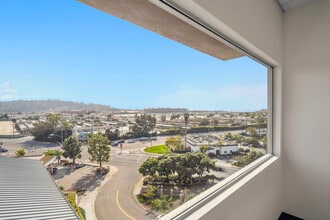 990 Highland Dr, Solana Beach, CA - Aerial map view