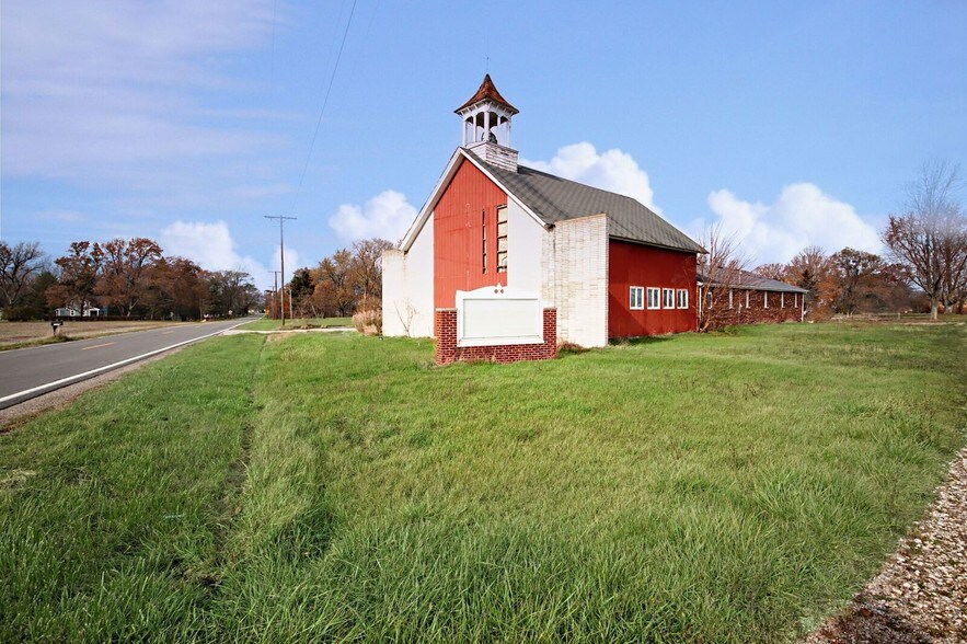 1117 Hinchman Rd, Baroda, MI 49101