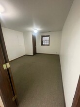 1630 W Colonial Pky, Inverness, IL for lease Interior Photo- Image 1 of 2