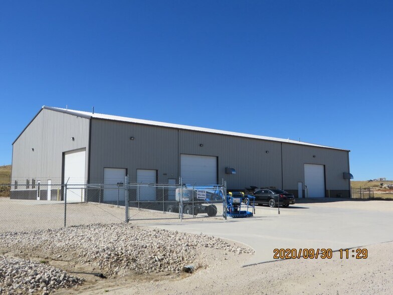6757 E Wildcat Rd, Evansville, WY for sale - Building Photo - Image 1 of 1
