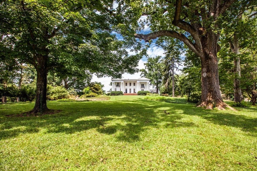 402 Culpeper St, Warrenton, VA 20186