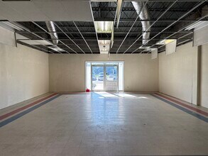 605-619 S Main St, De Forest, WI for lease Interior Photo- Image 1 of 6