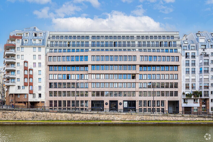 Coworking Space in Paris for lease - Primary Photo - Image 1 of 6