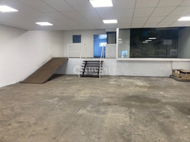 Office in Périgueux for lease - Interior Photo - Image 3 of 6