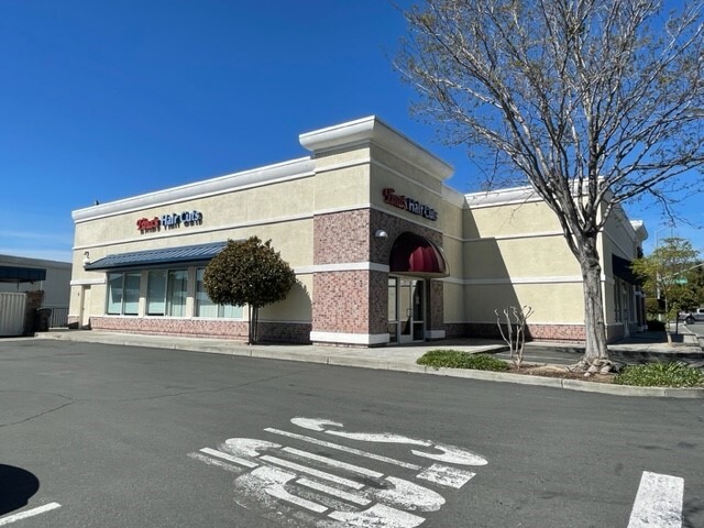 3344 N Texas St, Fairfield, CA for lease - Building Photo - Image 3 of 23