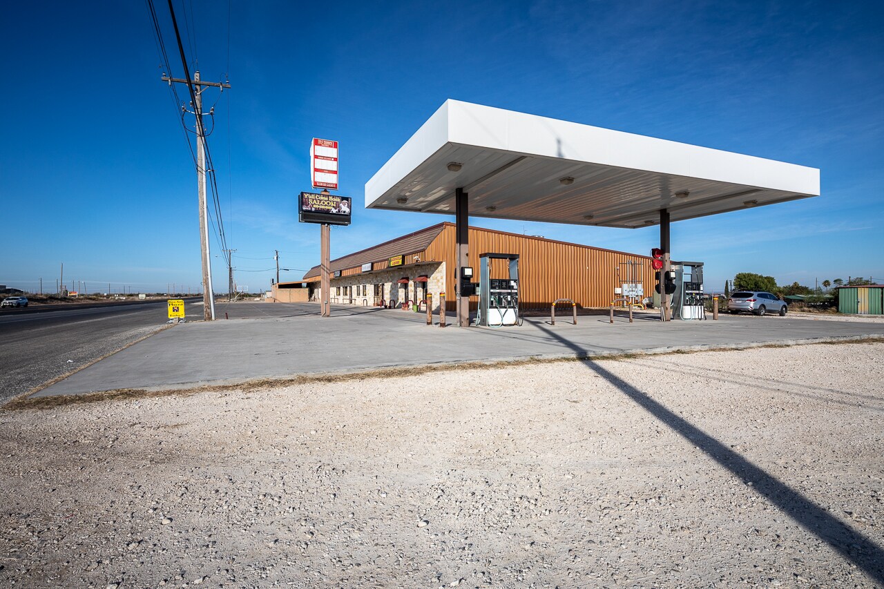 7991 W Highway 90, Del Rio, TX for sale Building Photo- Image 1 of 1