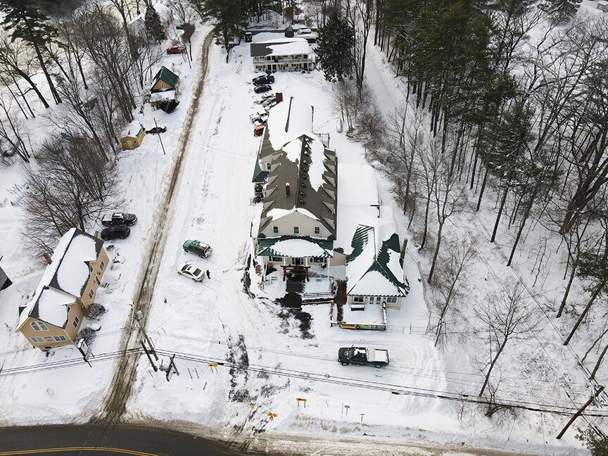 403 Main St, Alton Bay, NH for sale Primary Photo- Image 1 of 1