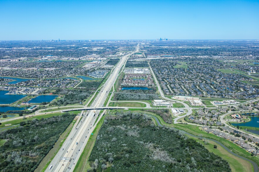 18711 State Highway 288, Manvel, TX for sale - Building Photo - Image 2 of 9