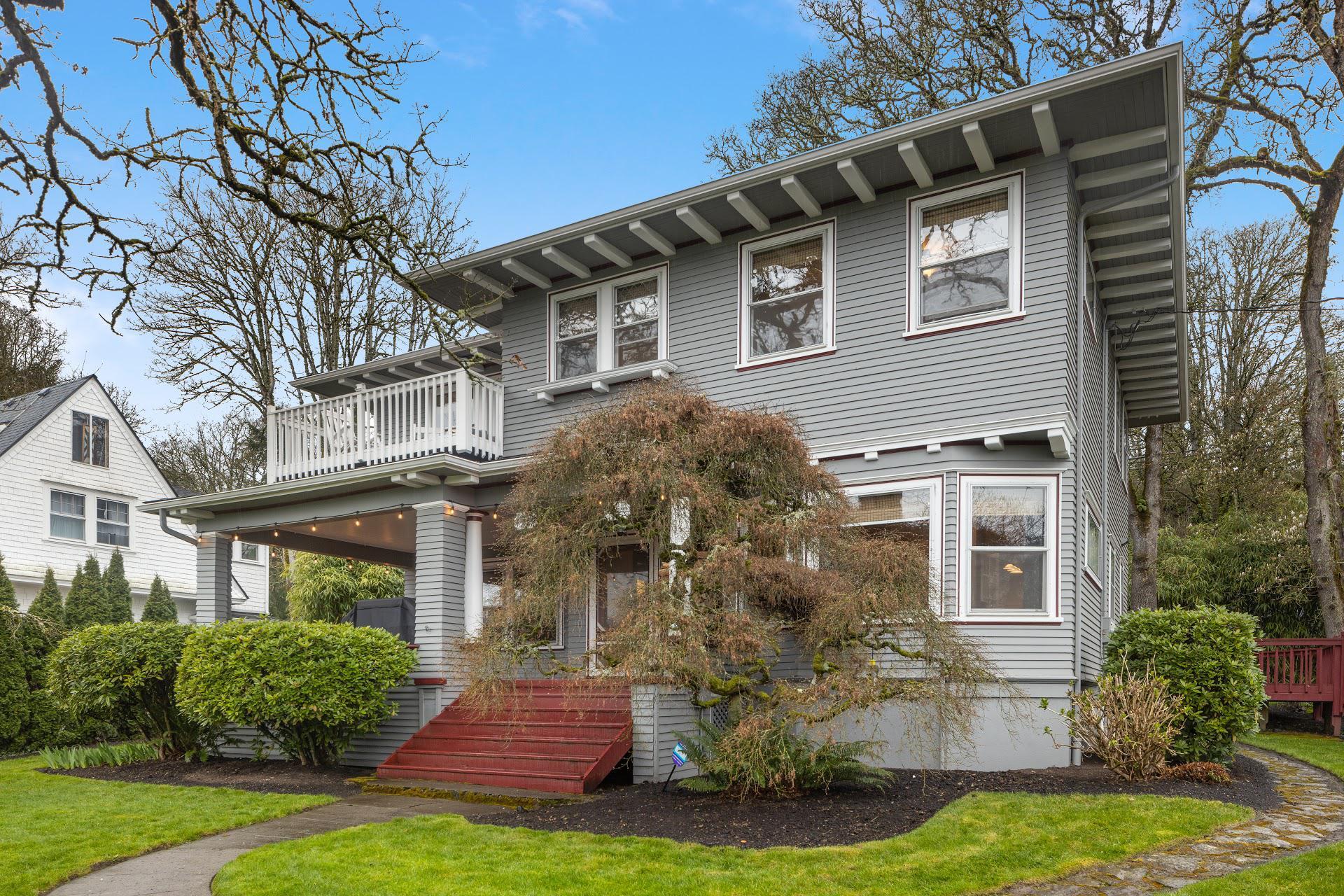 4835 Willamette Falls Dr, West Linn, OR for sale Building Photo- Image 1 of 1