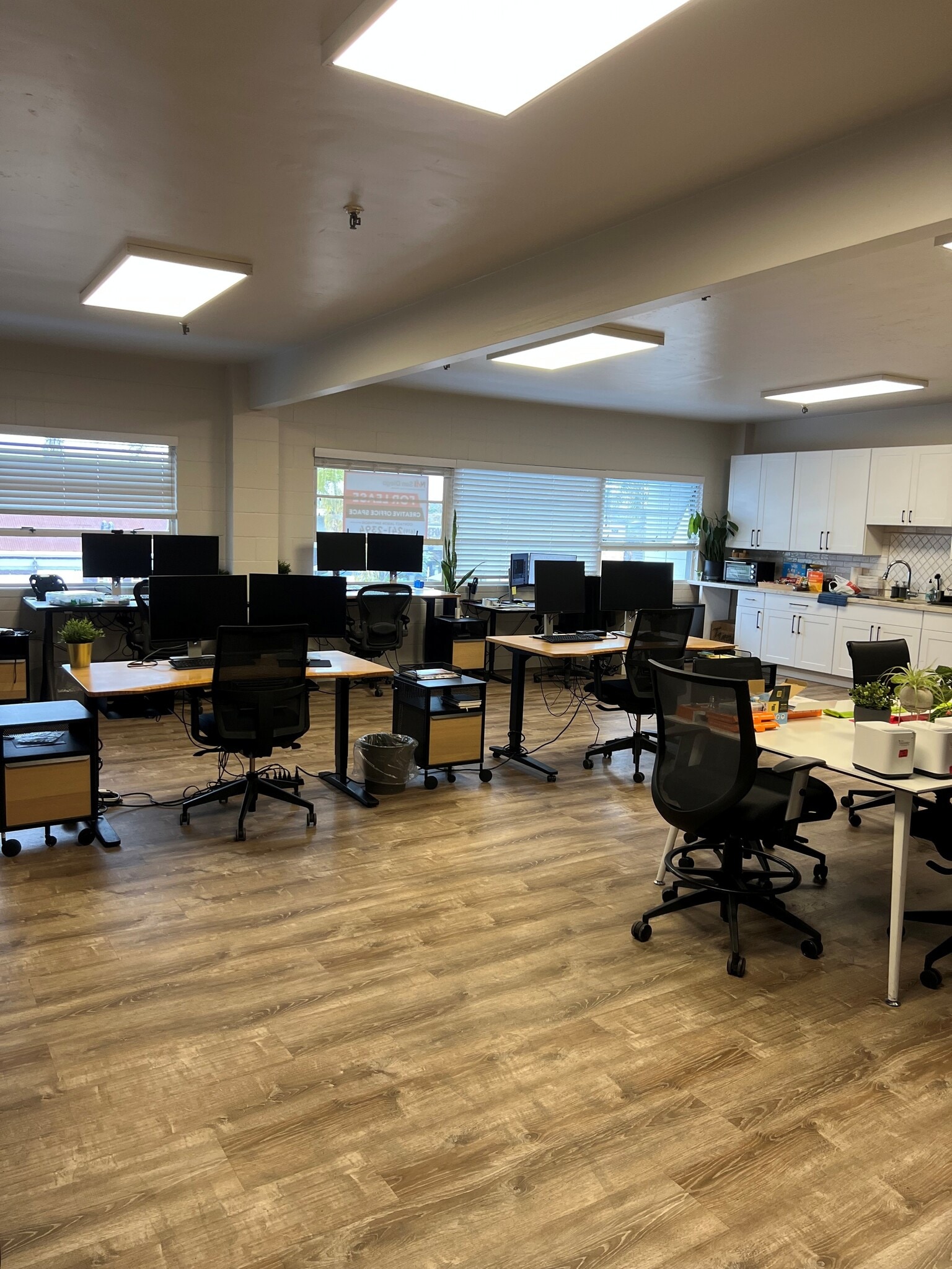 444 S Cedros Ave, Solana Beach, CA for lease Interior Photo- Image 1 of 4