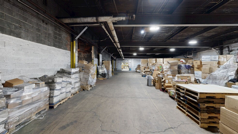 1437 E State St, Hamilton, NJ for lease - Matterport 3D Scan - Image 3 of 36