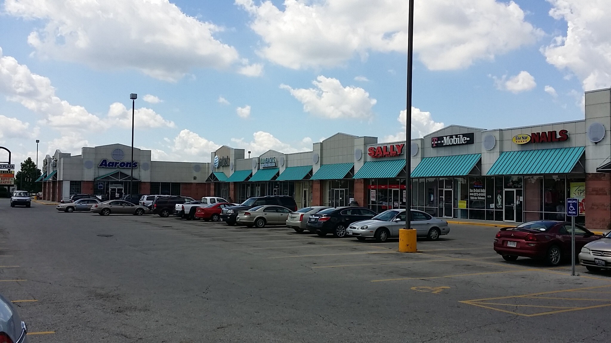 2561-2599 S Hamilton Rd, Columbus, OH for sale Building Photo- Image 1 of 1