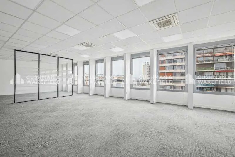 73-77 Rue De Sèvres, Boulogne-Billancourt for lease - Building Photo - Image 3 of 19