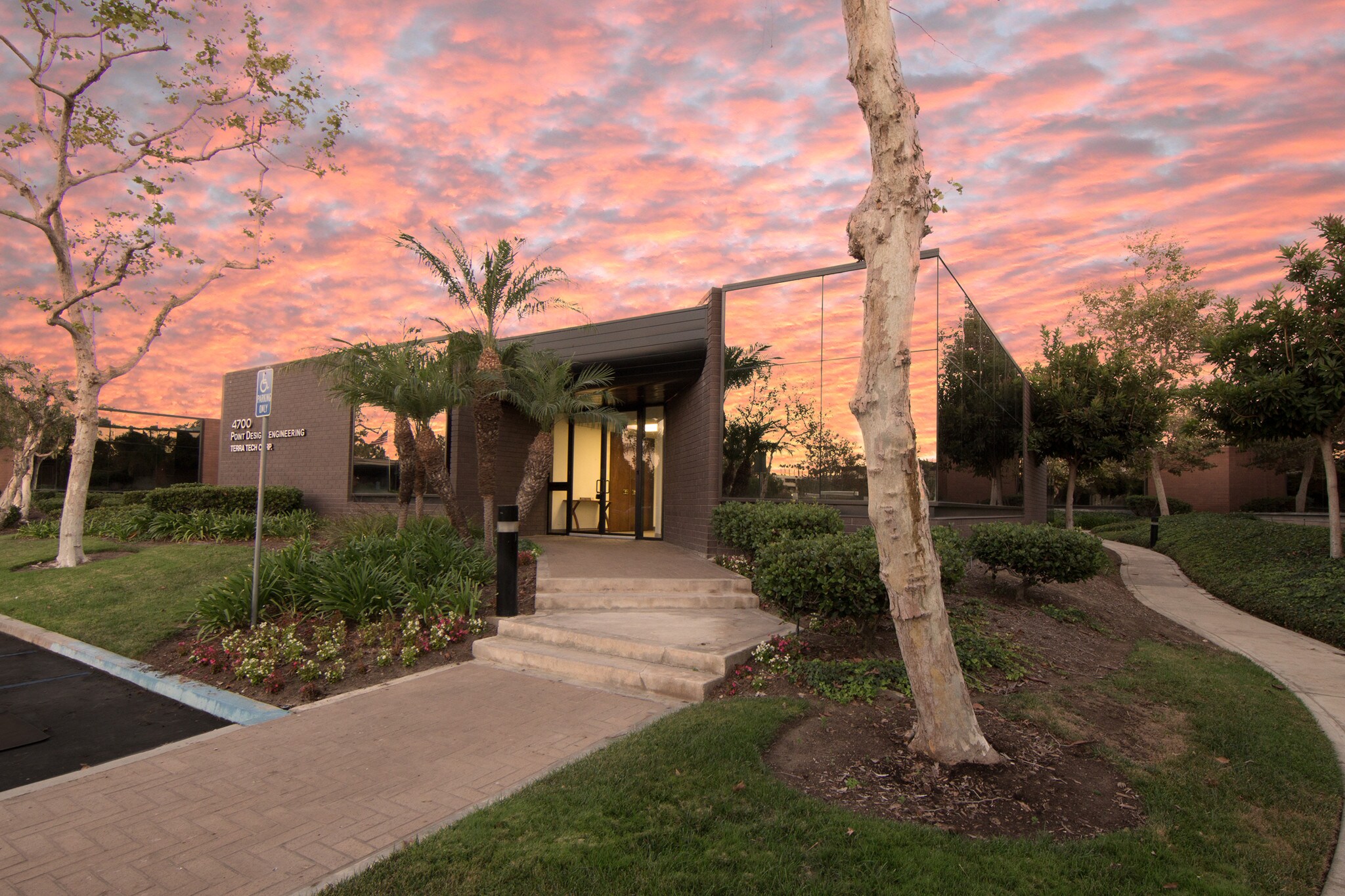 4700 Von Karman Ave, Newport Beach, CA for sale Primary Photo- Image 1 of 1