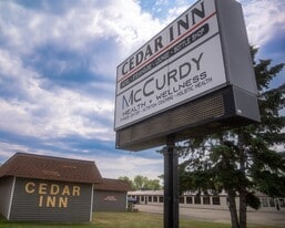 Cedar Inn - Motel